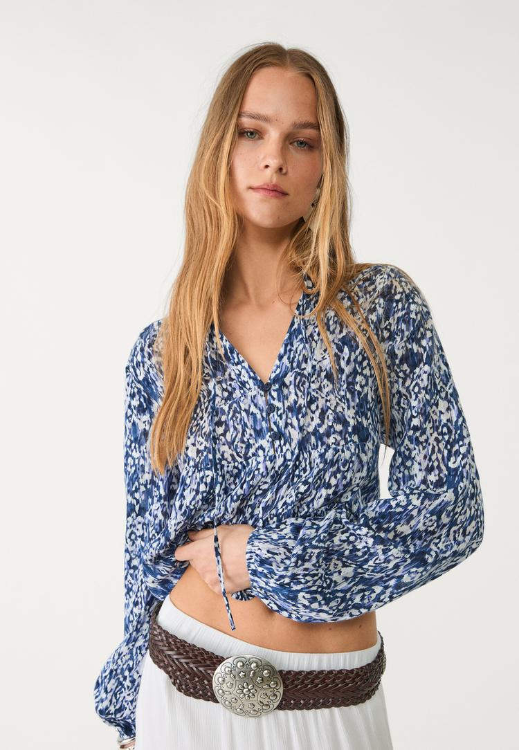 blusa fluida estampada