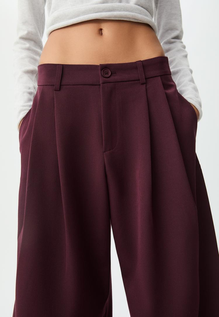 wide-leg-stoffhose-mit-abnahern