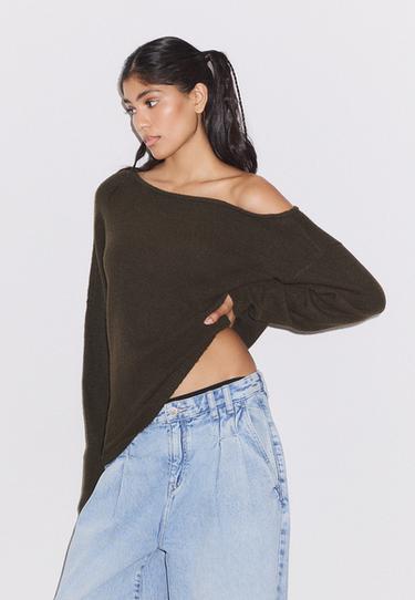 Asymmetric knit jumper — Brown 1
