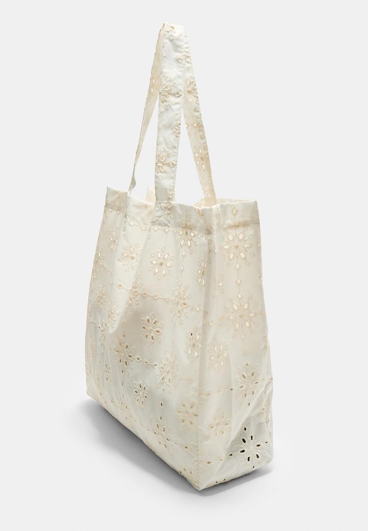 bolso tejido bordado