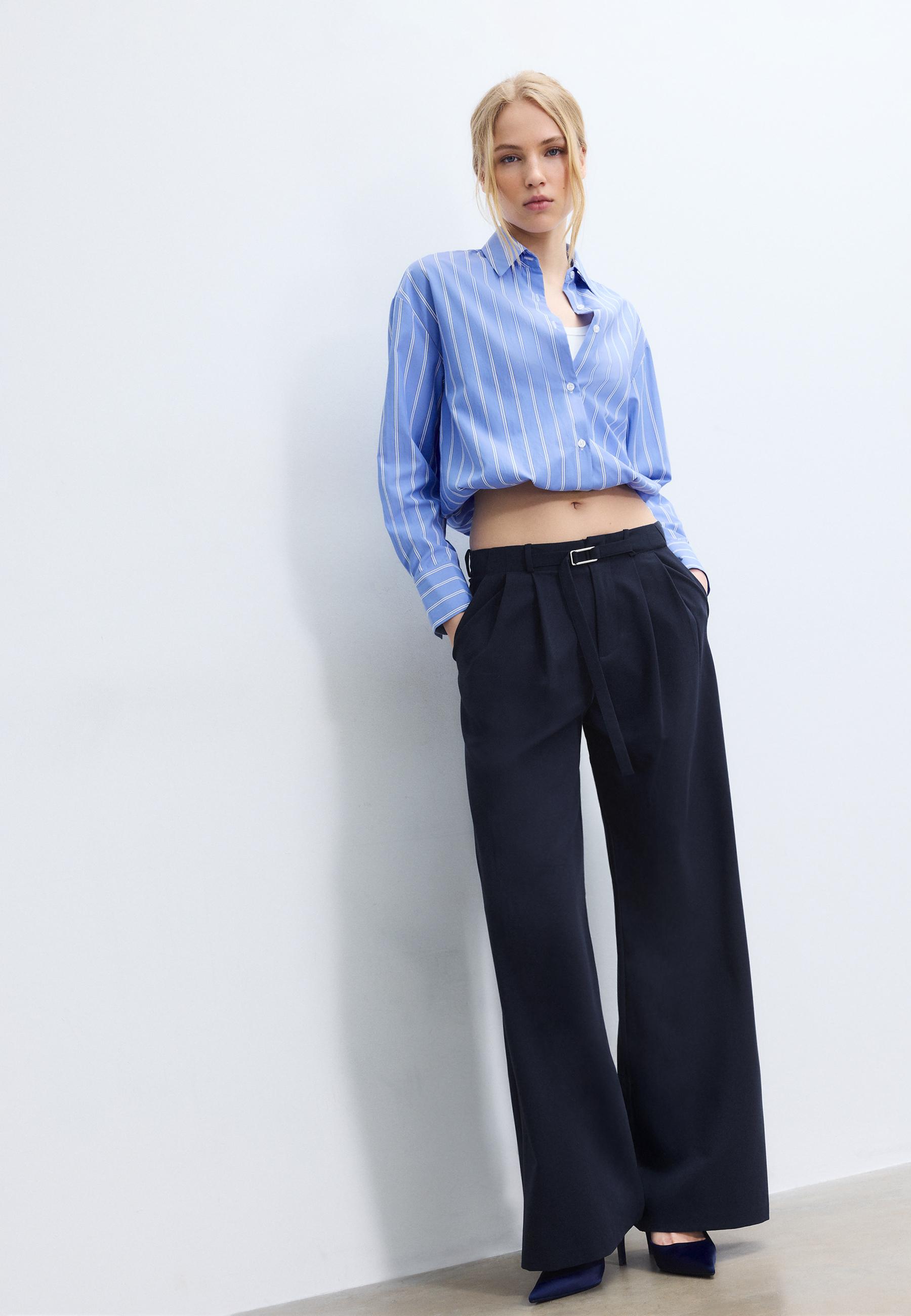 Wide-leg trousers with buckle detail — Blue