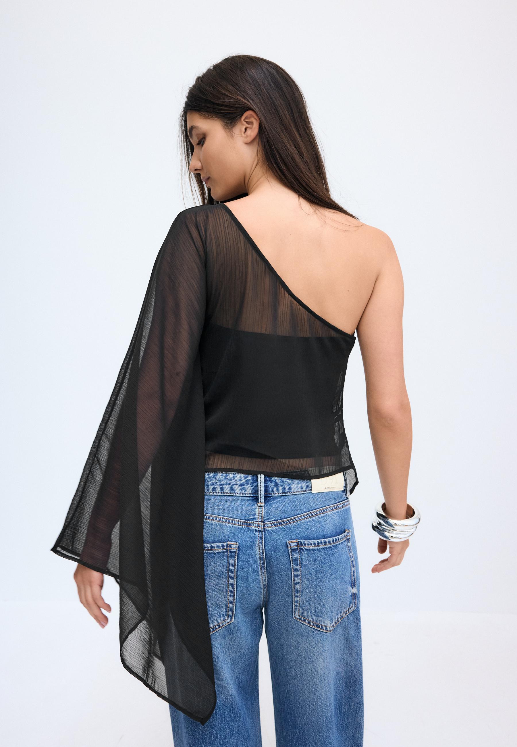 Asymmetric draped top — Black