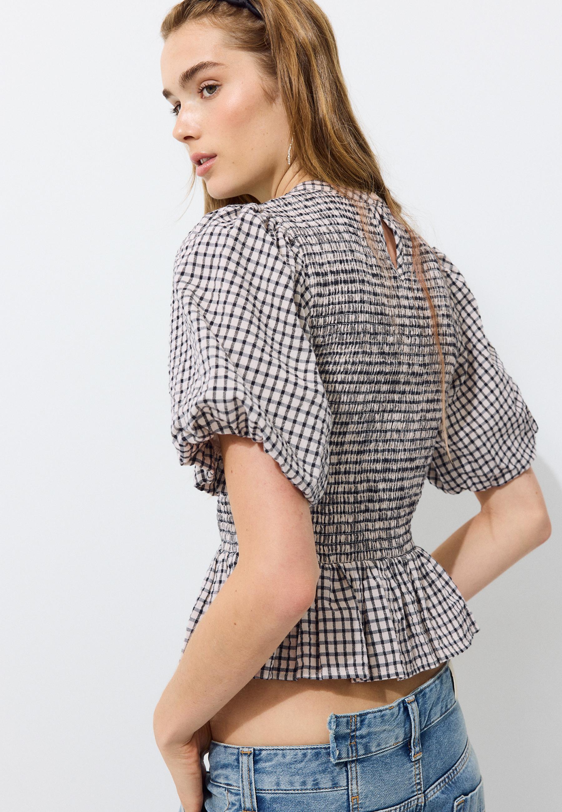 Short sleeve peplum blouse — Ecru