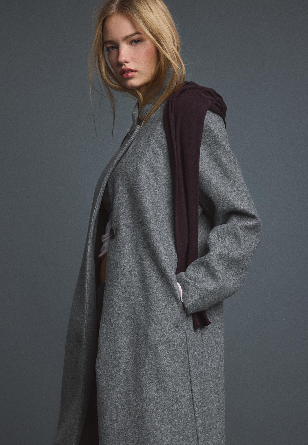 Soft-touch basic coat — Dark grey