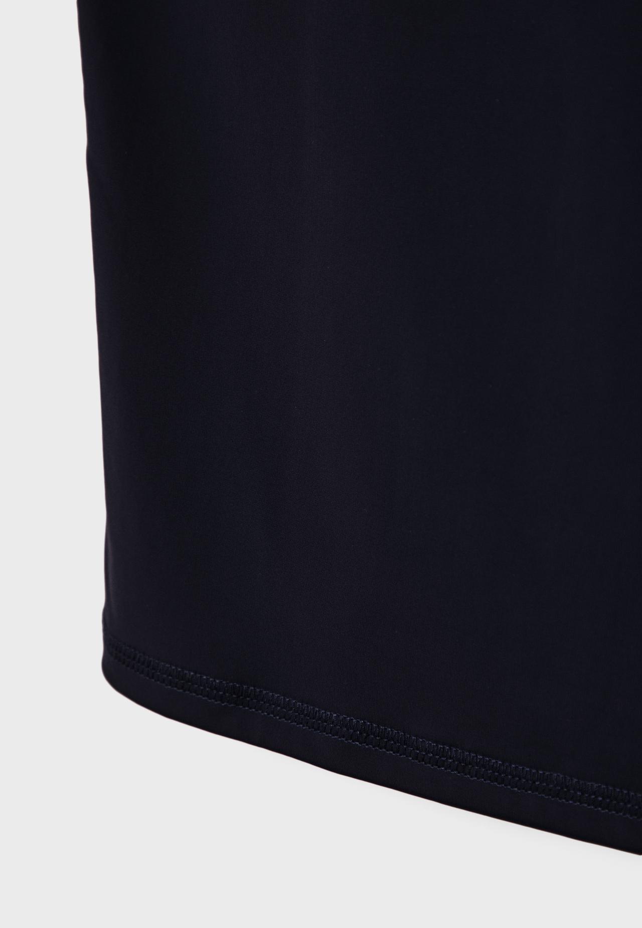 Basic strappy top — Black