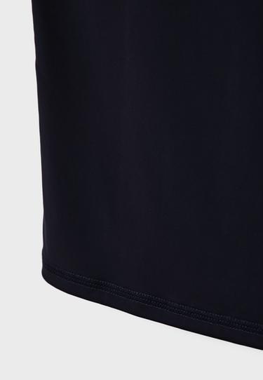 Basic strappy top — Black 8