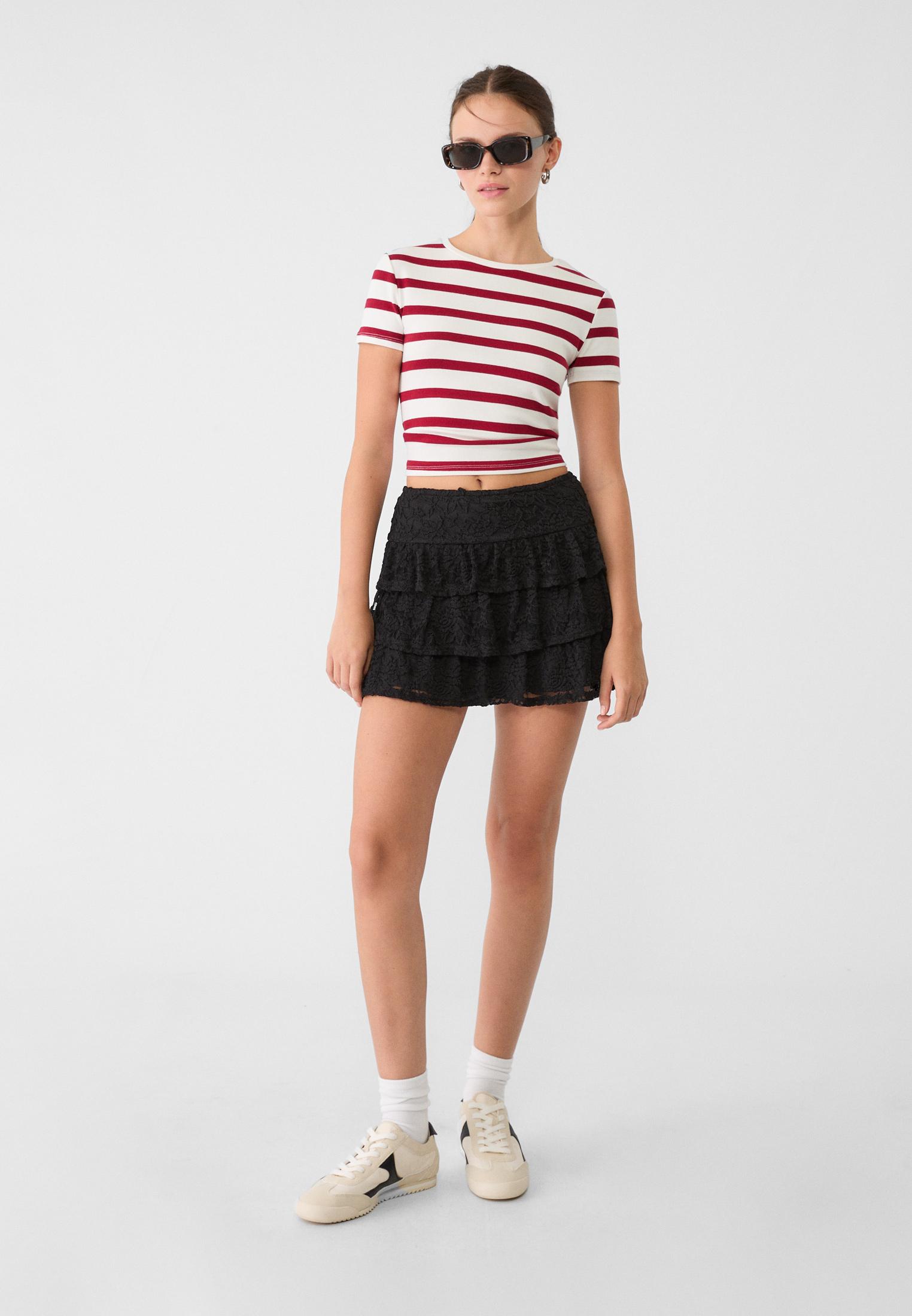 Lace skort — Black