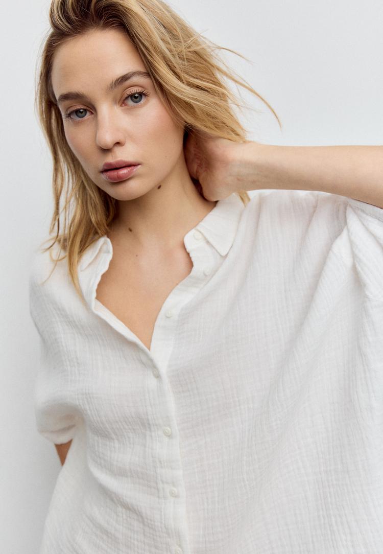 dokumlu pamuklu gomlek