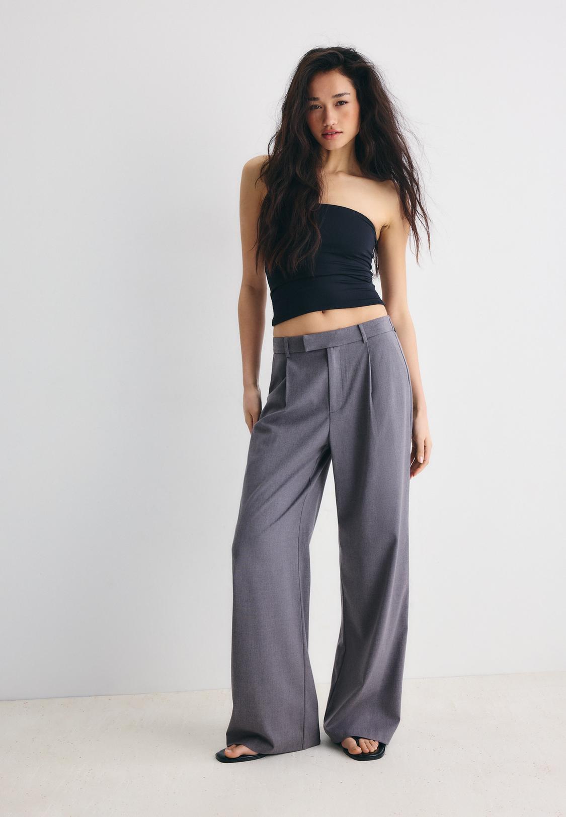 Stradivarius Wide-Leg Formal Wear Trousers Dark Grey 4 Stradivarius Wide-Leg Formal Wear Trousers Dark Grey 4