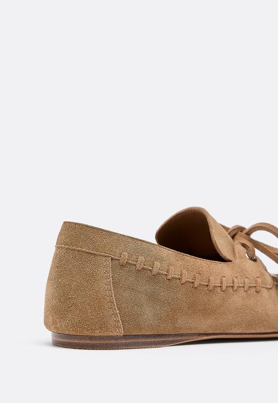 Stradivarius Leather Boat Shoes With Bow Beige 7