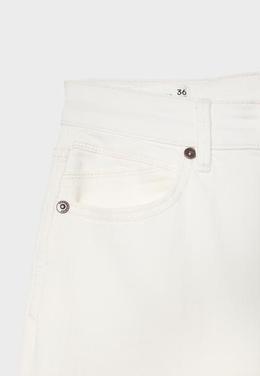 D74 stretch bell bottom jeans with slit — Vanilla 9
