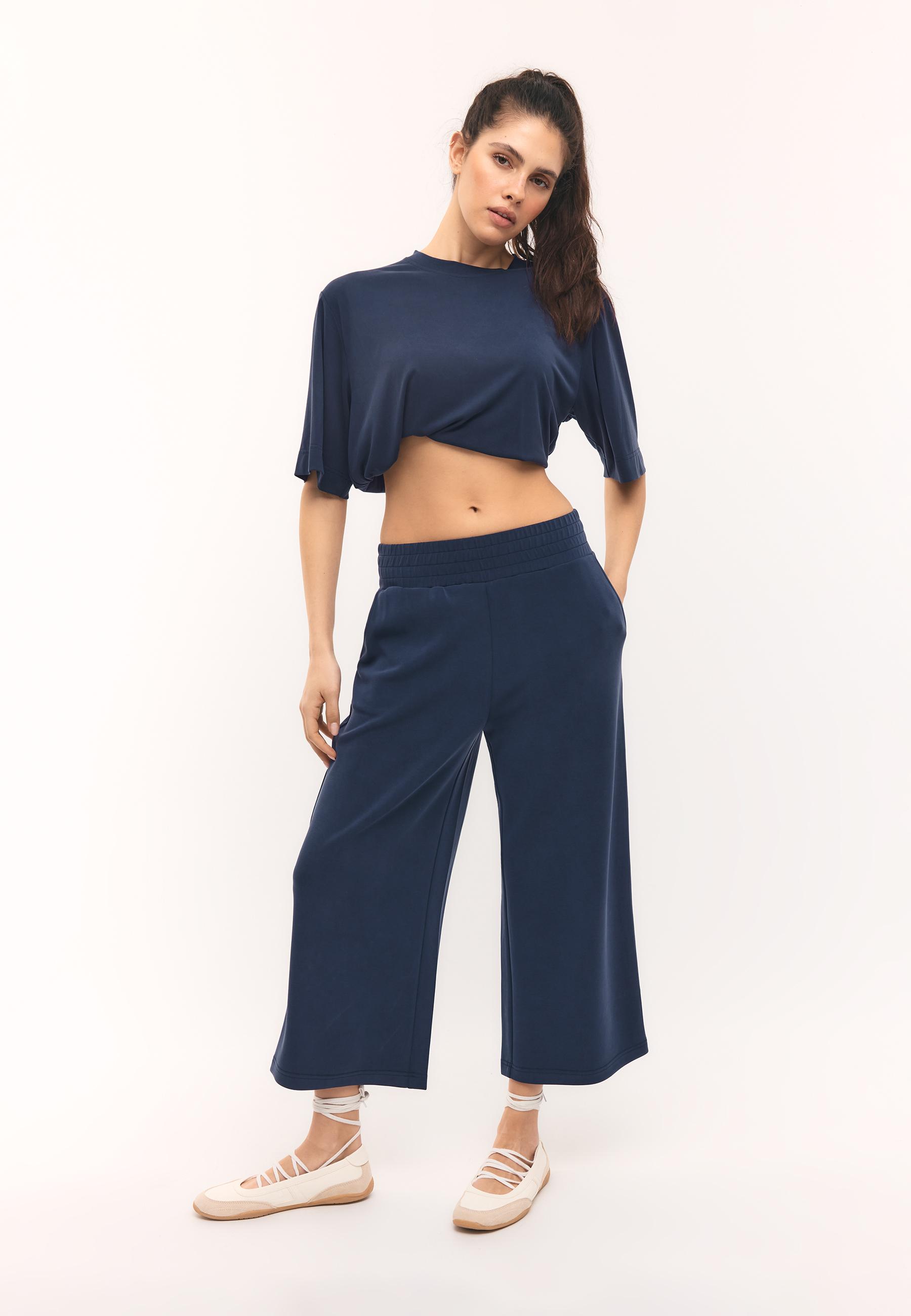 Yumuşak dokulu oversize tişört - Görsel 3