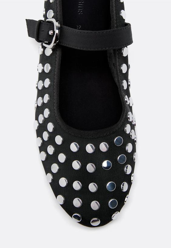 ballerine in rete con borchie