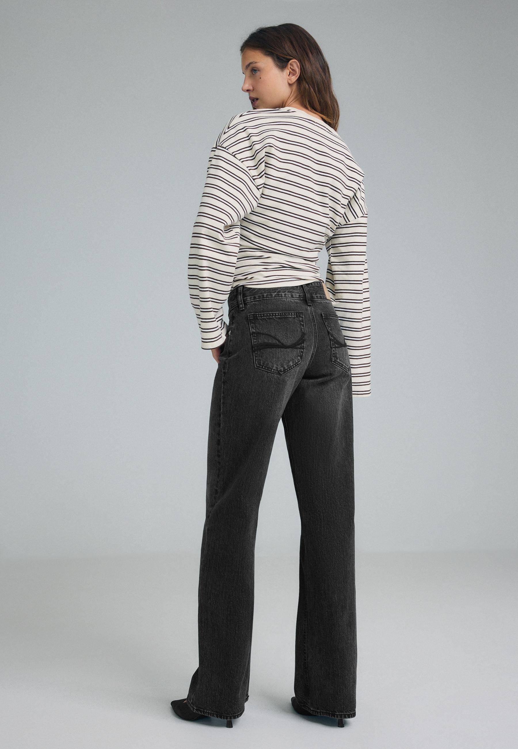 Stradivarius Çekiç askı detaylı düşük bel straight jean