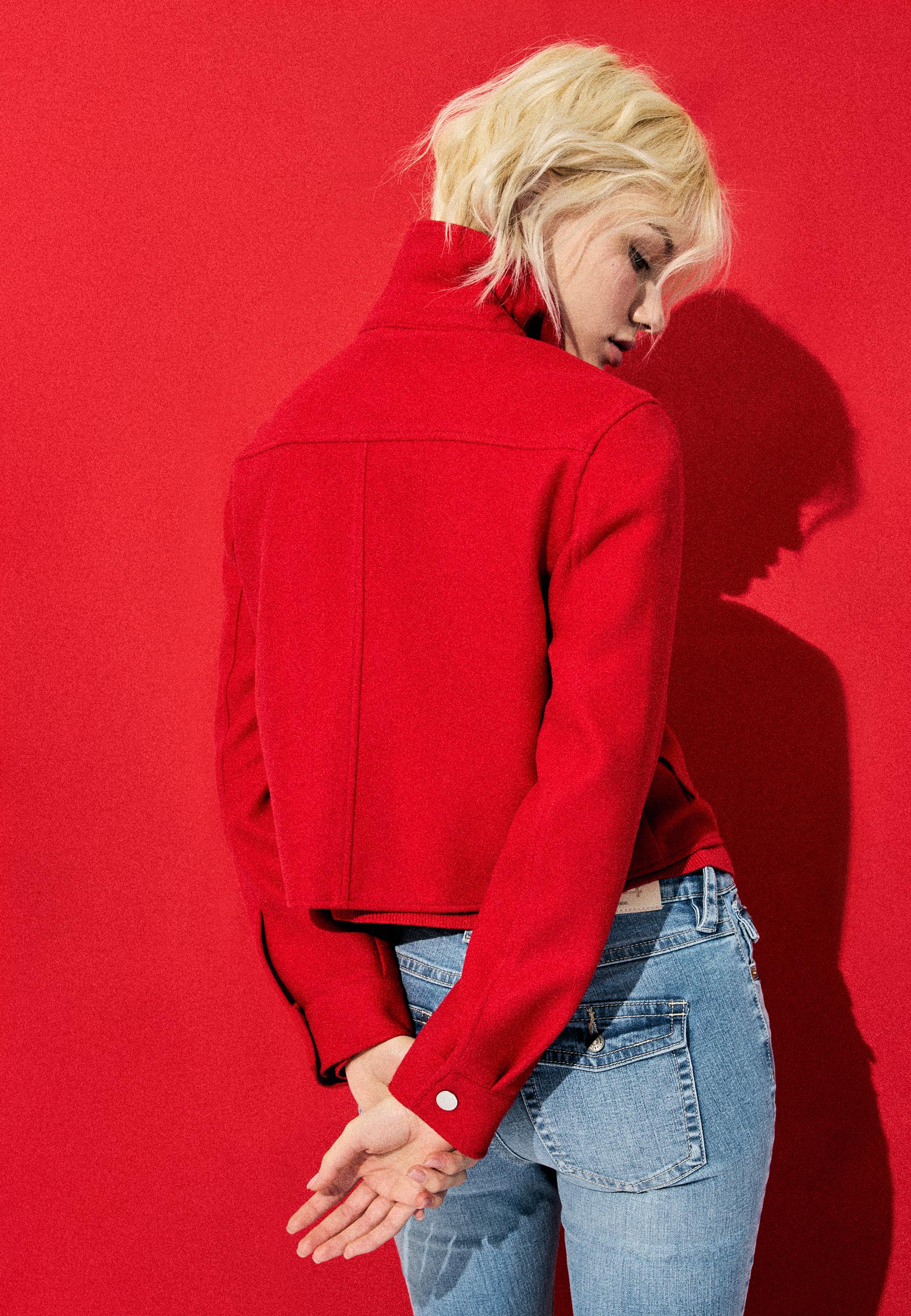 Soft short jacket — Red