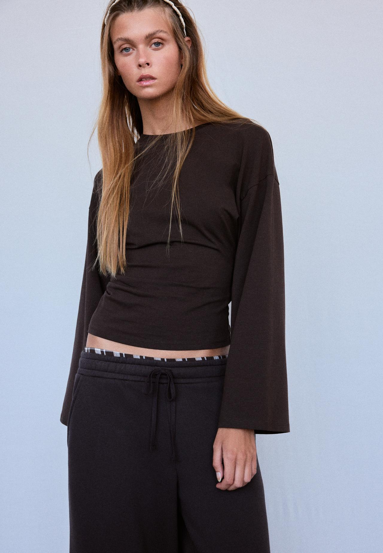 B11 Japanese long sleeve fitted waist T-shirt — Brown