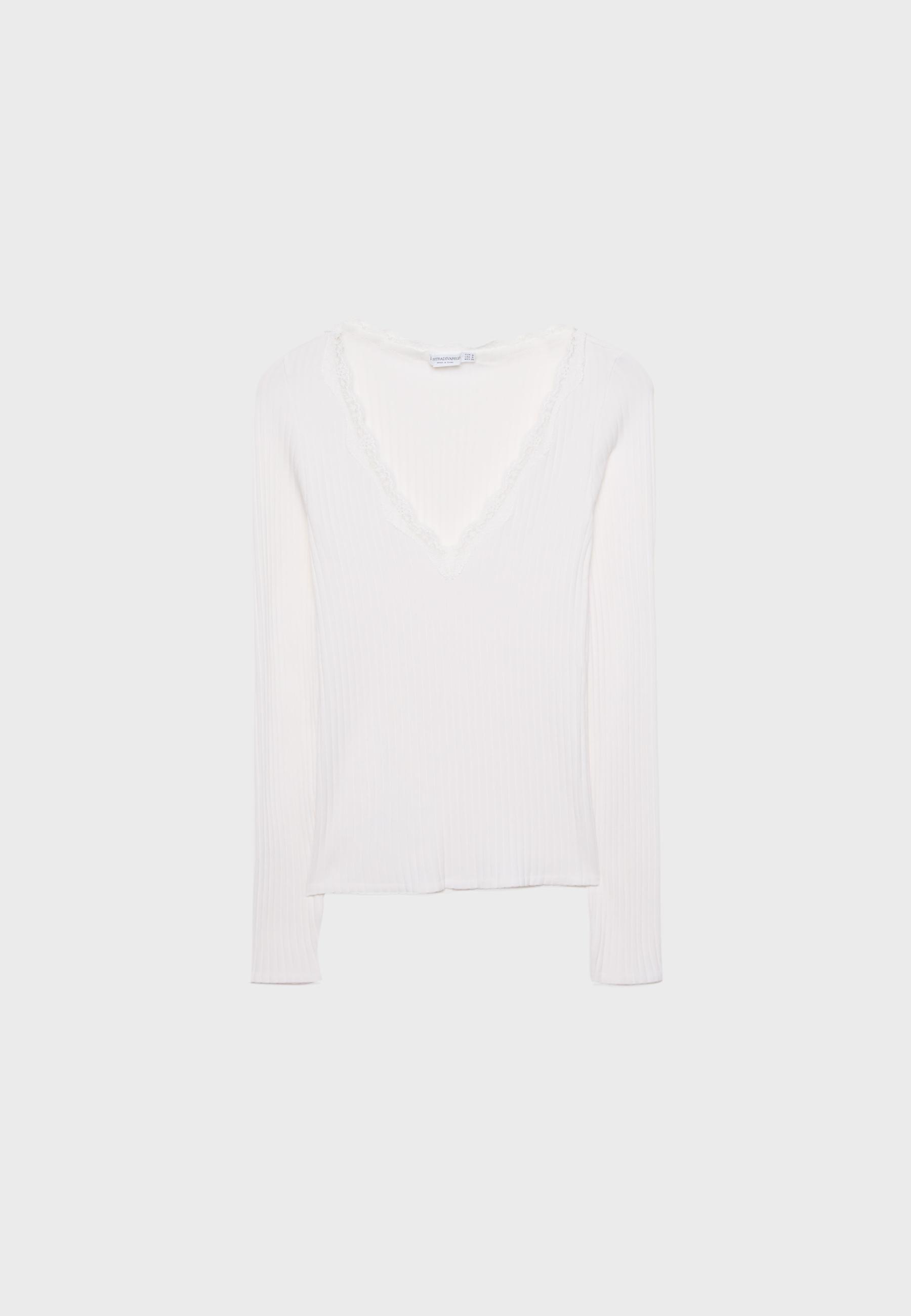 Seamless lace top — Ecru