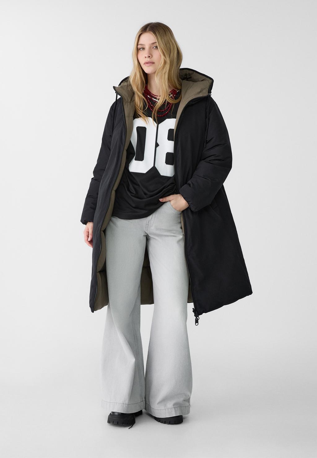 Long reversible puffer coat