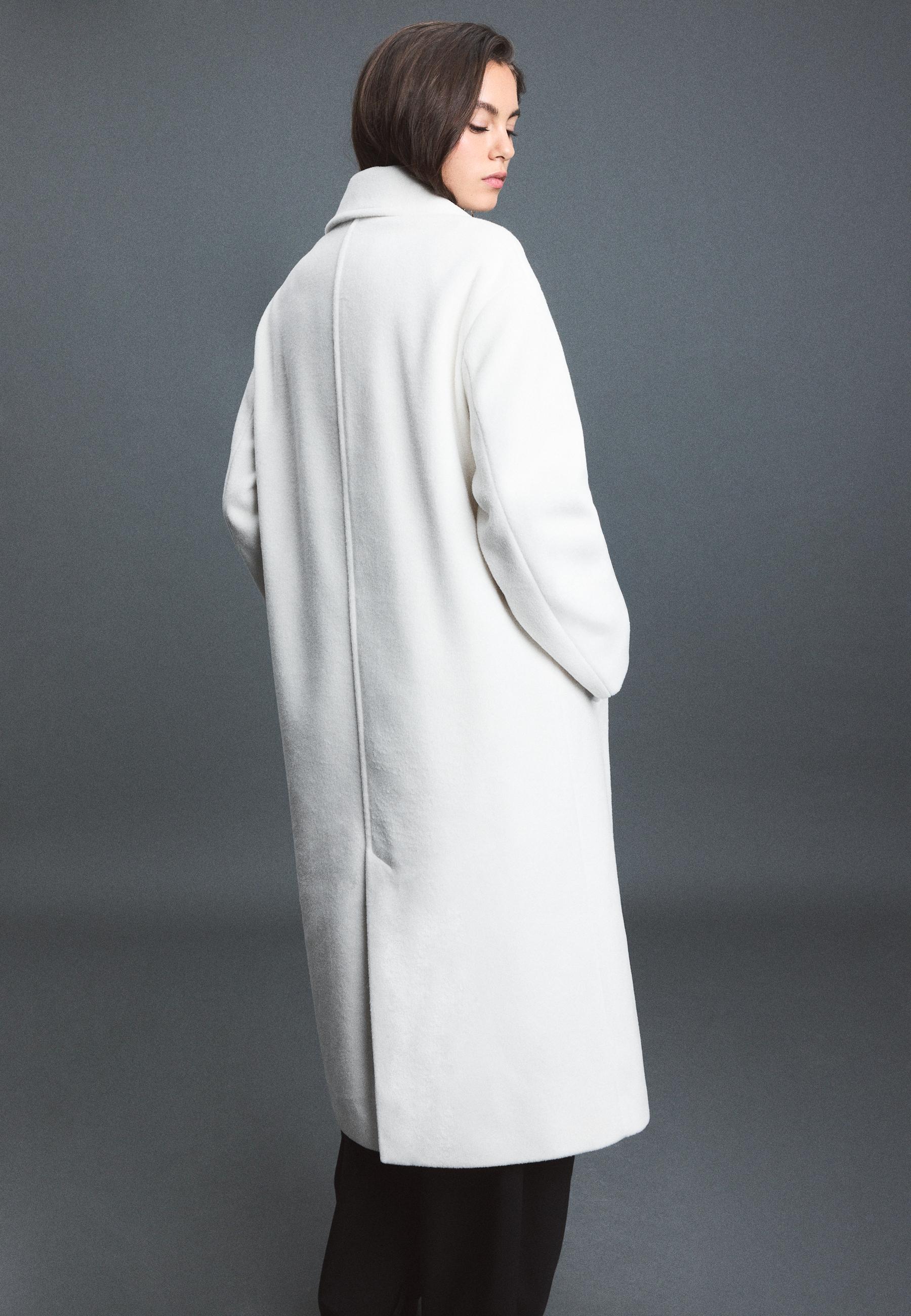 Stradivarius Yumuşak dokulu uzun oversize kaban