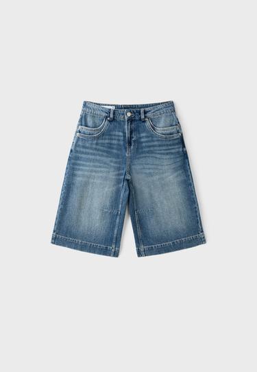 Wide-leg denim Bermuda shorts with maxi pockets — MEDIUM DENIM WASH 7