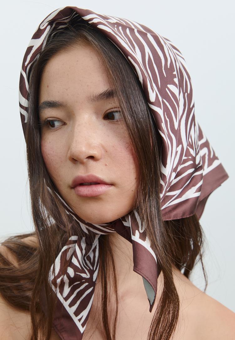 panuelo estampado zebra
