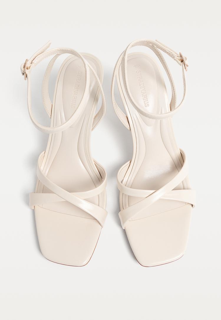 sandalias tacon fino