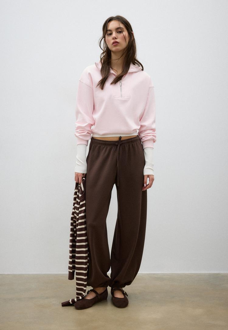 Stradivarius Φούτερ Με Ψηλό Γιακά Και Φερμουάρ Σομόν L