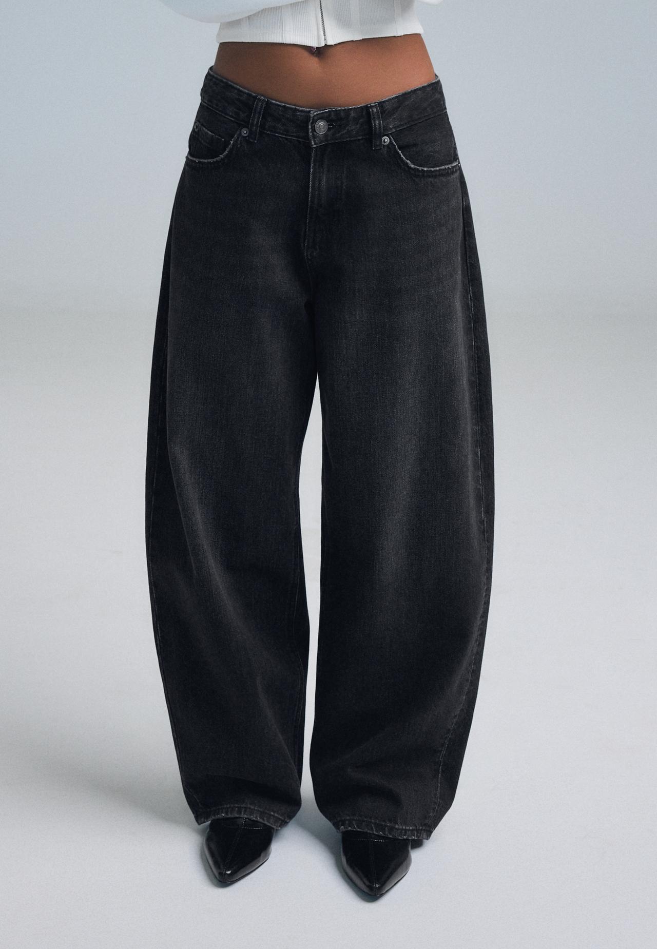 D80 Barrel fit jeans — BLACK DENIM WASH