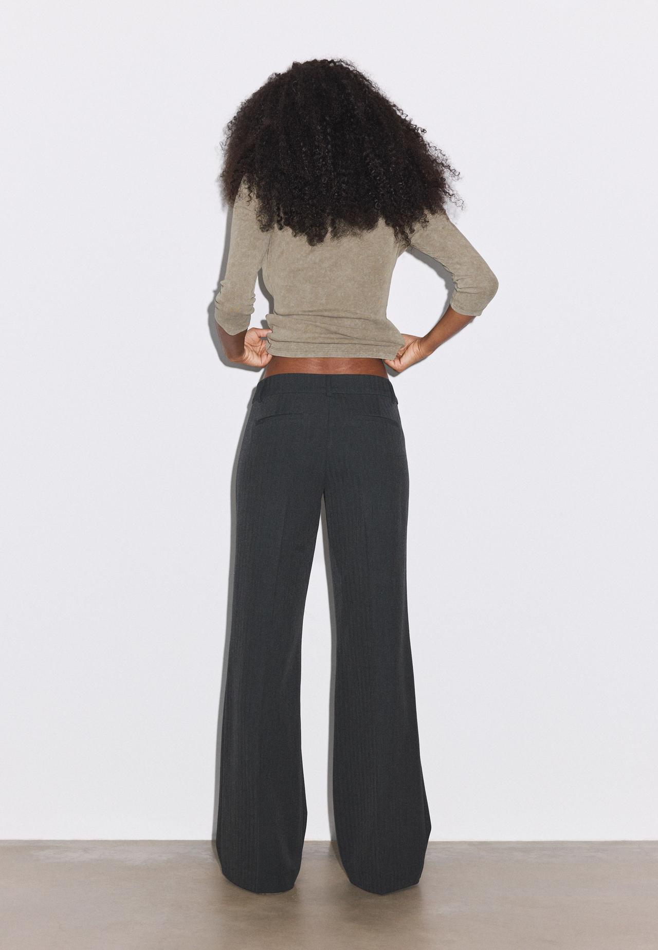 Low-rise straight smart trousers — Dark grey