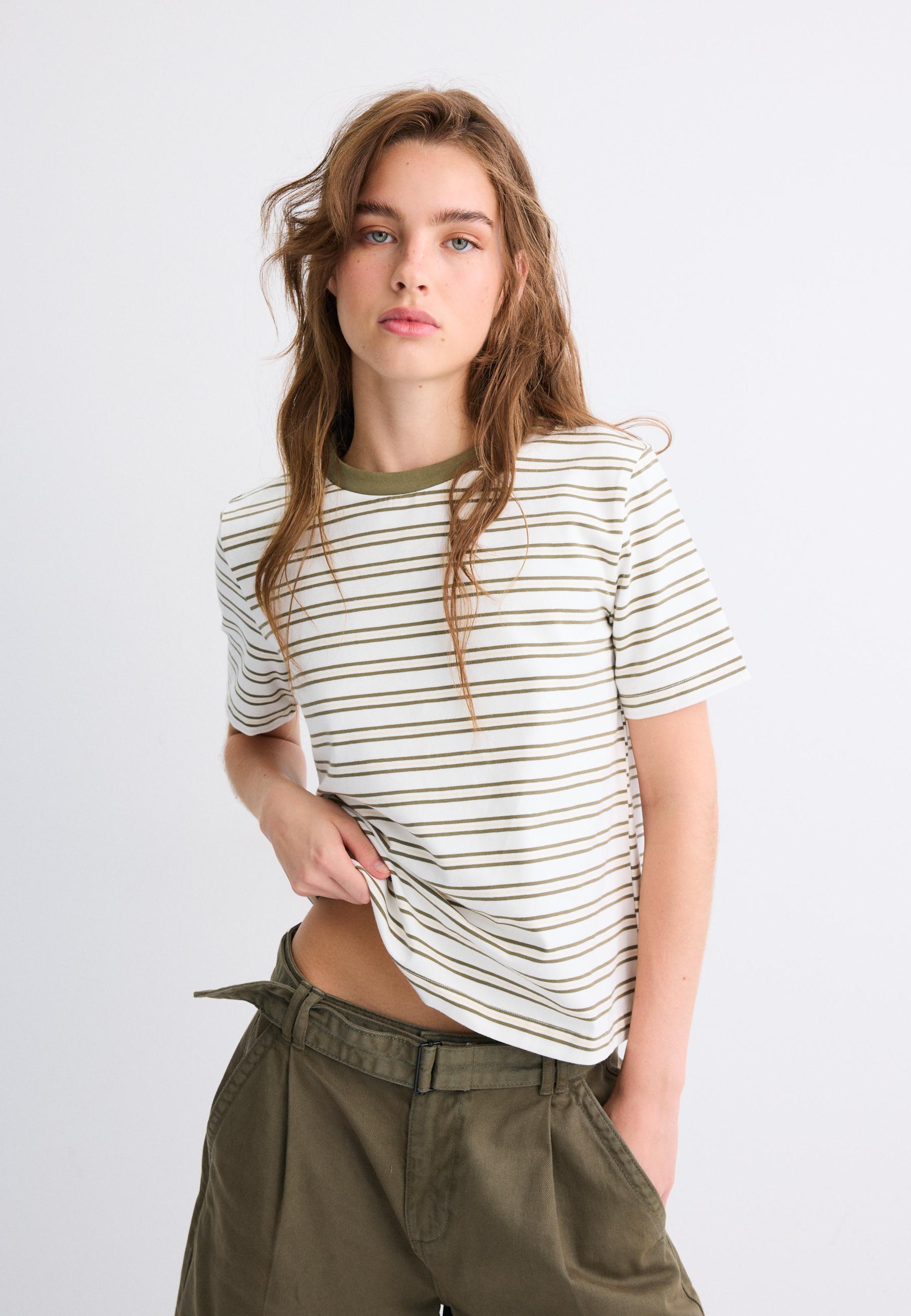 B01 Regular striped T-shirt — Khaki