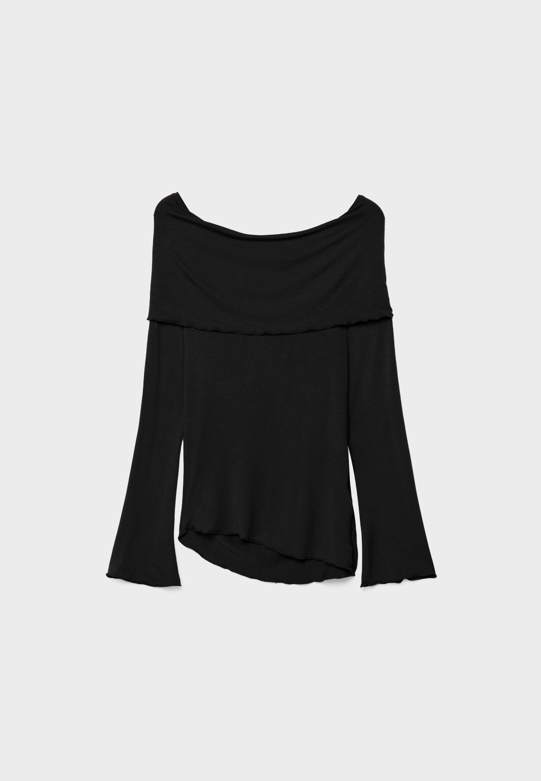 Over the shoulder black shirt on sale