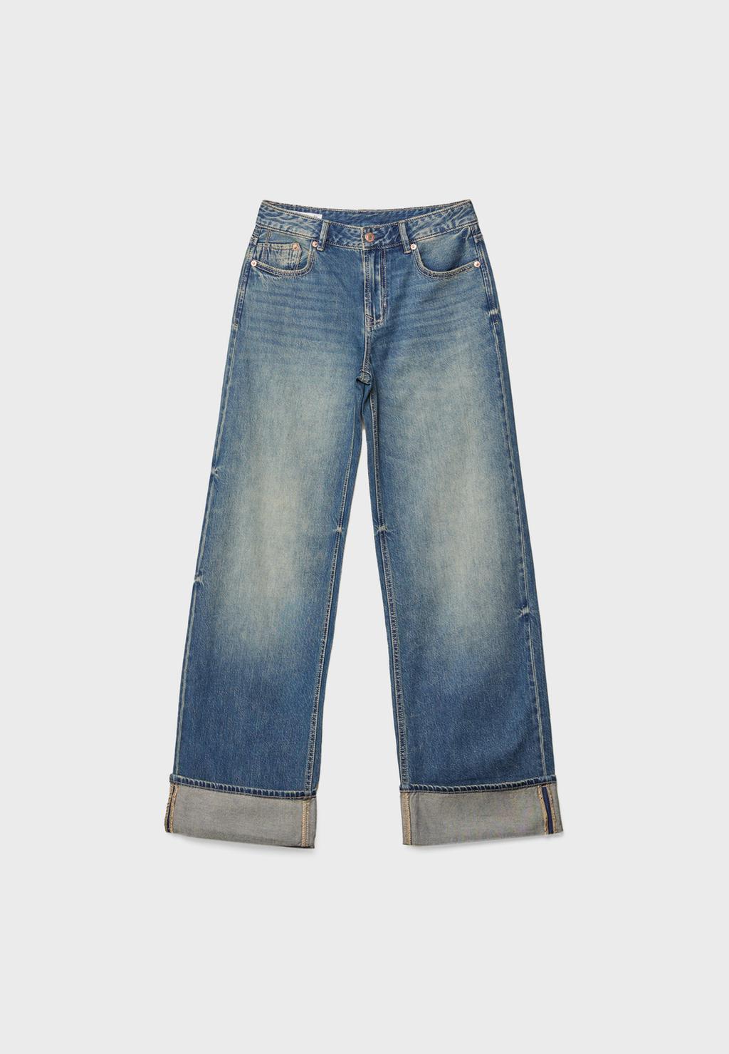 D91 Low wide-leg jeans