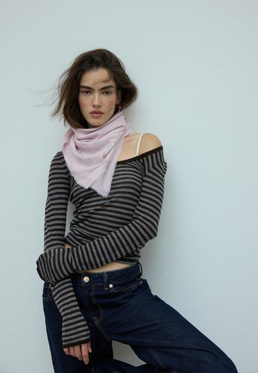 Rhinestones scarf — Pastel pink 2