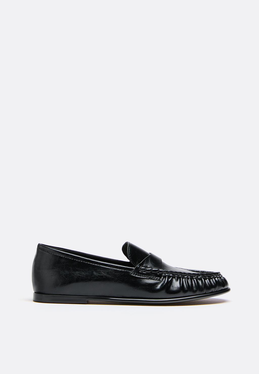 Loafers I Skinneffekt