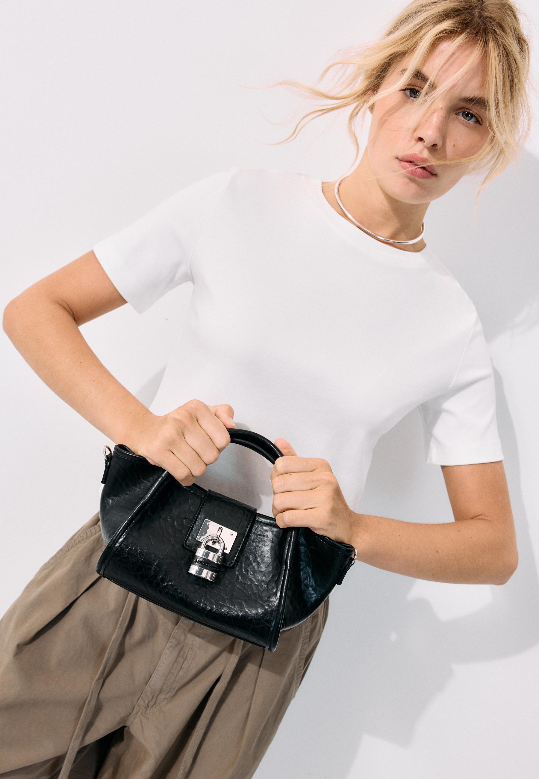 Mini padlock crossbody bag — Black