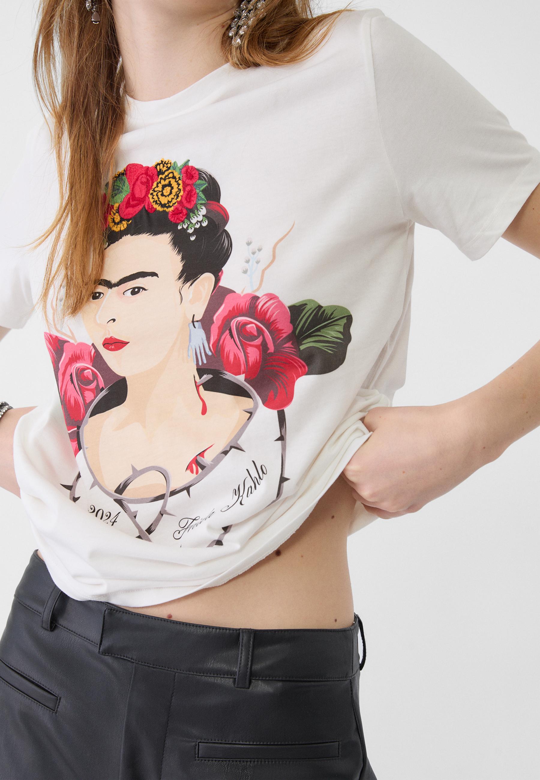 Camiseta bordada Frida Kahlo