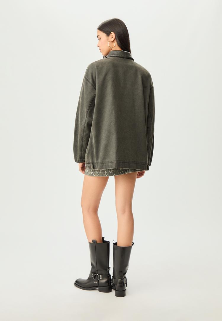 cazadora encerada oversize