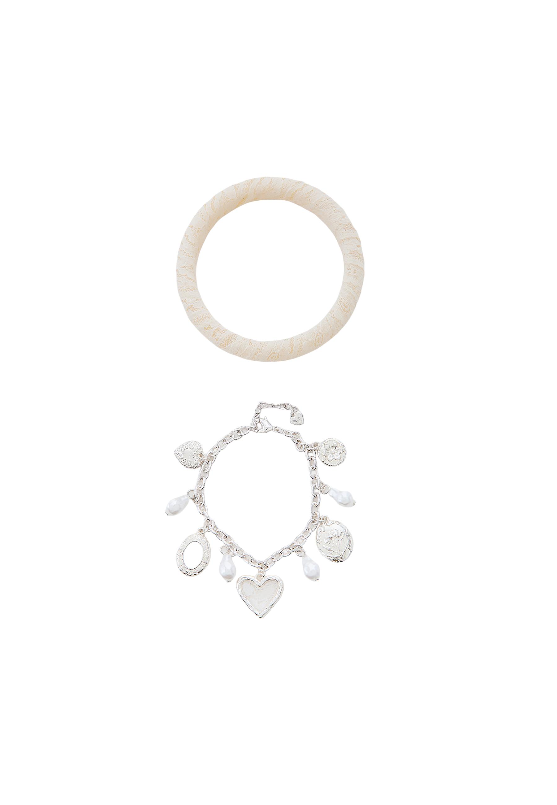 Set of 2 contrast charm bracelets — Grey