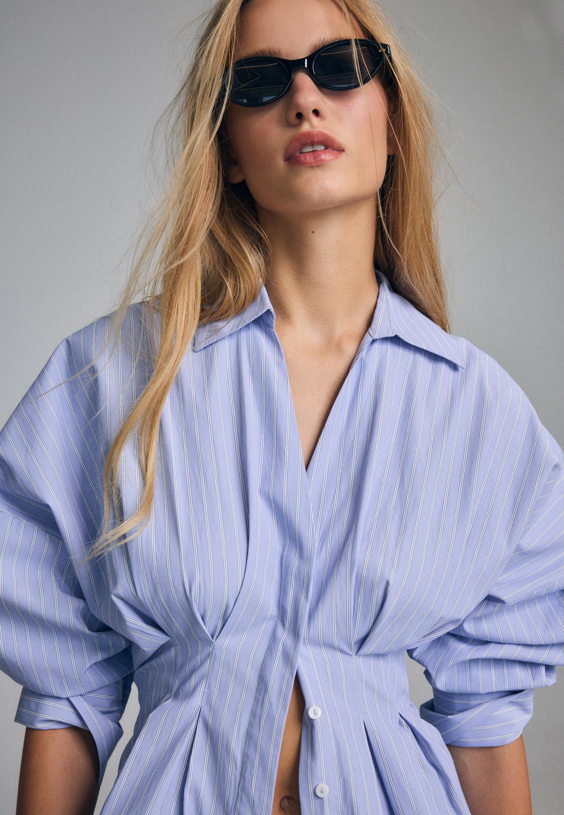 Pleated poplin shirt — Sky blue