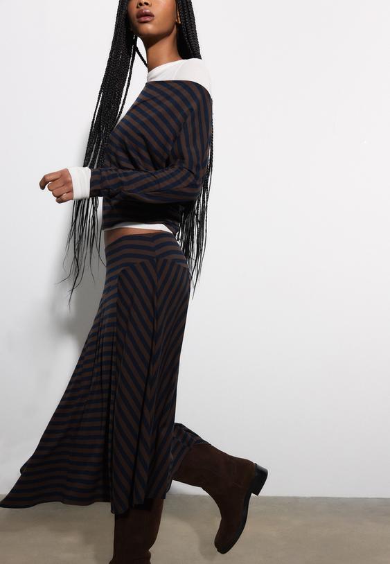 Stradivarius Asymmetric Striped Long Skirt Navy Blue S