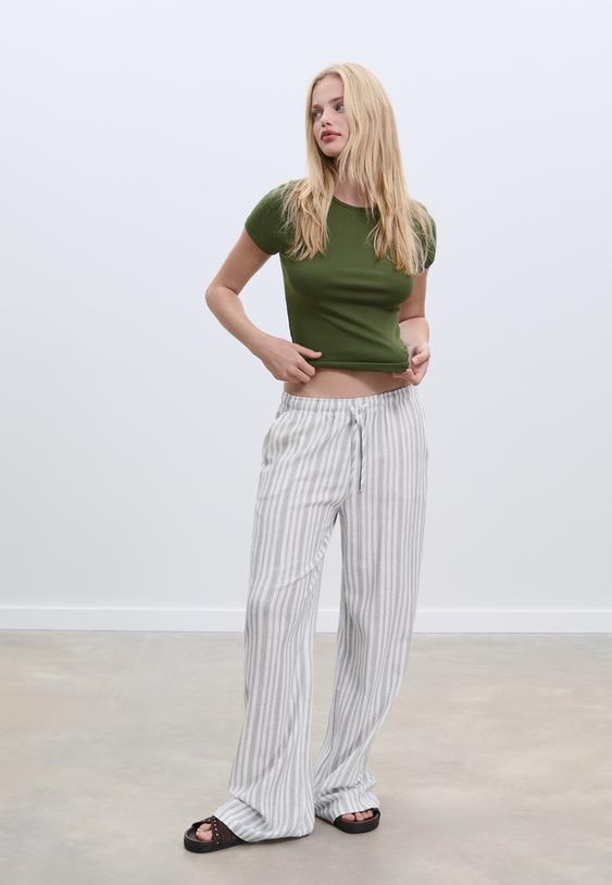 camiseta basica slim fit