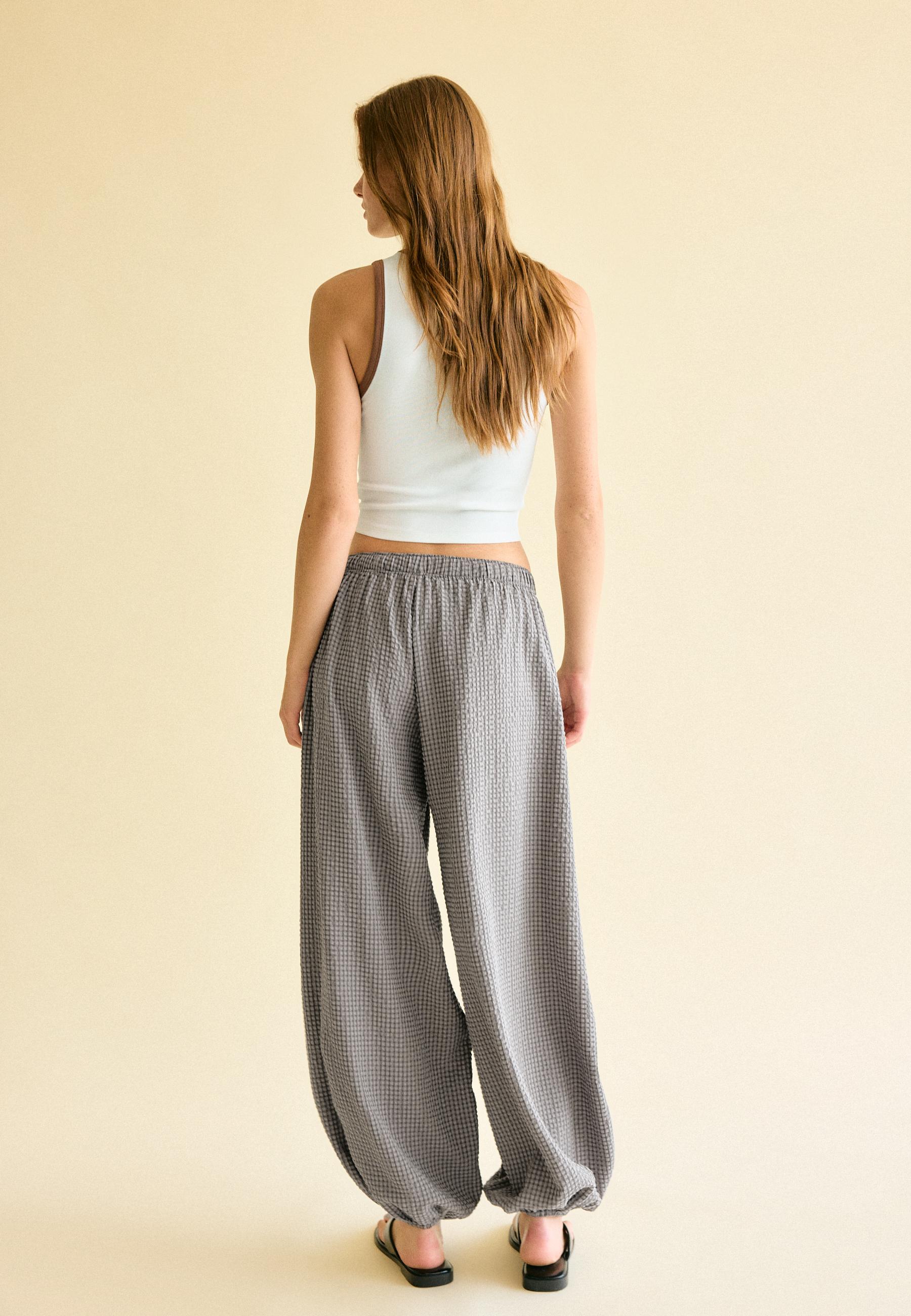 Check voluminous trousers — Dark grey
