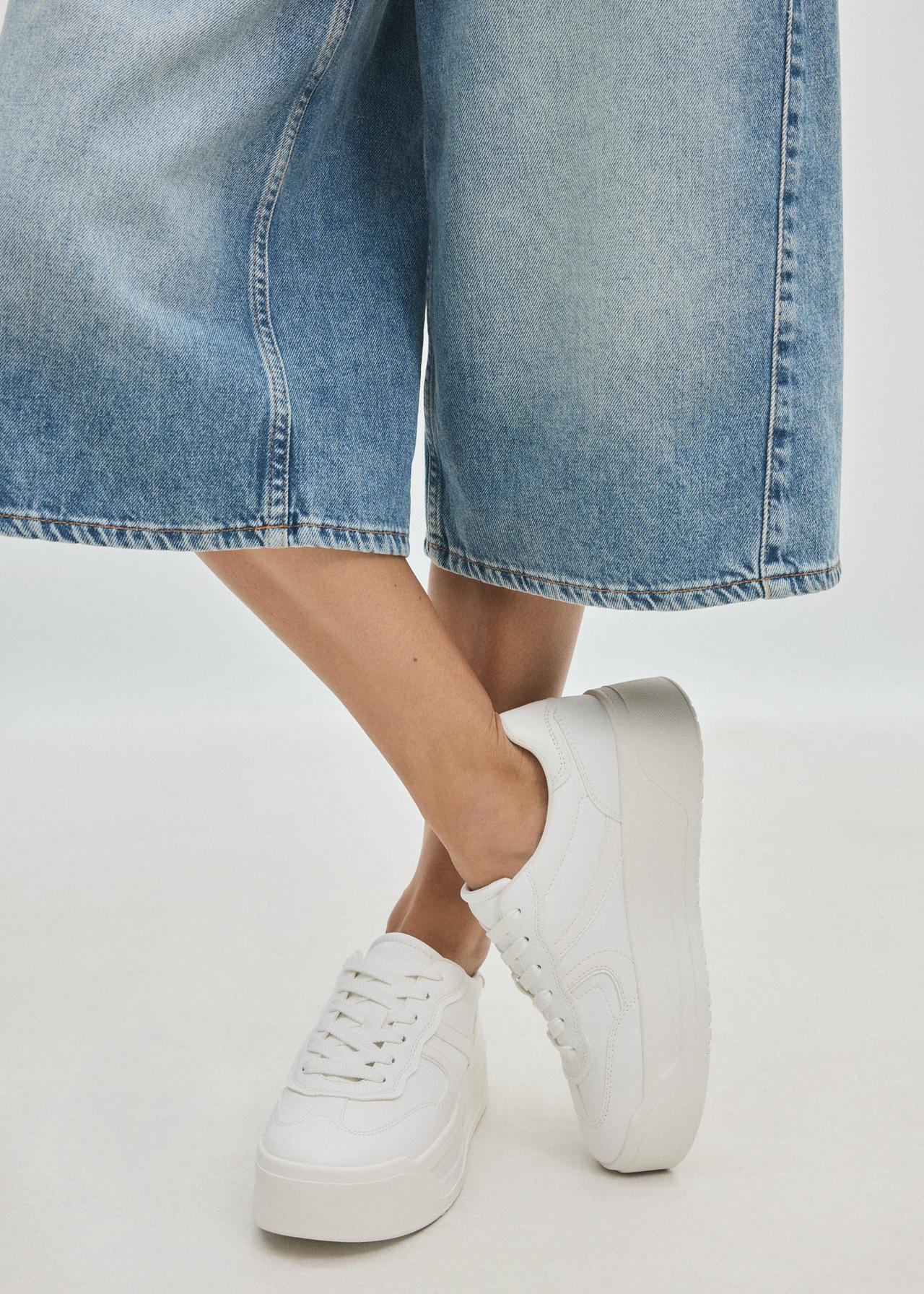 Basic platform trainers — WHITE