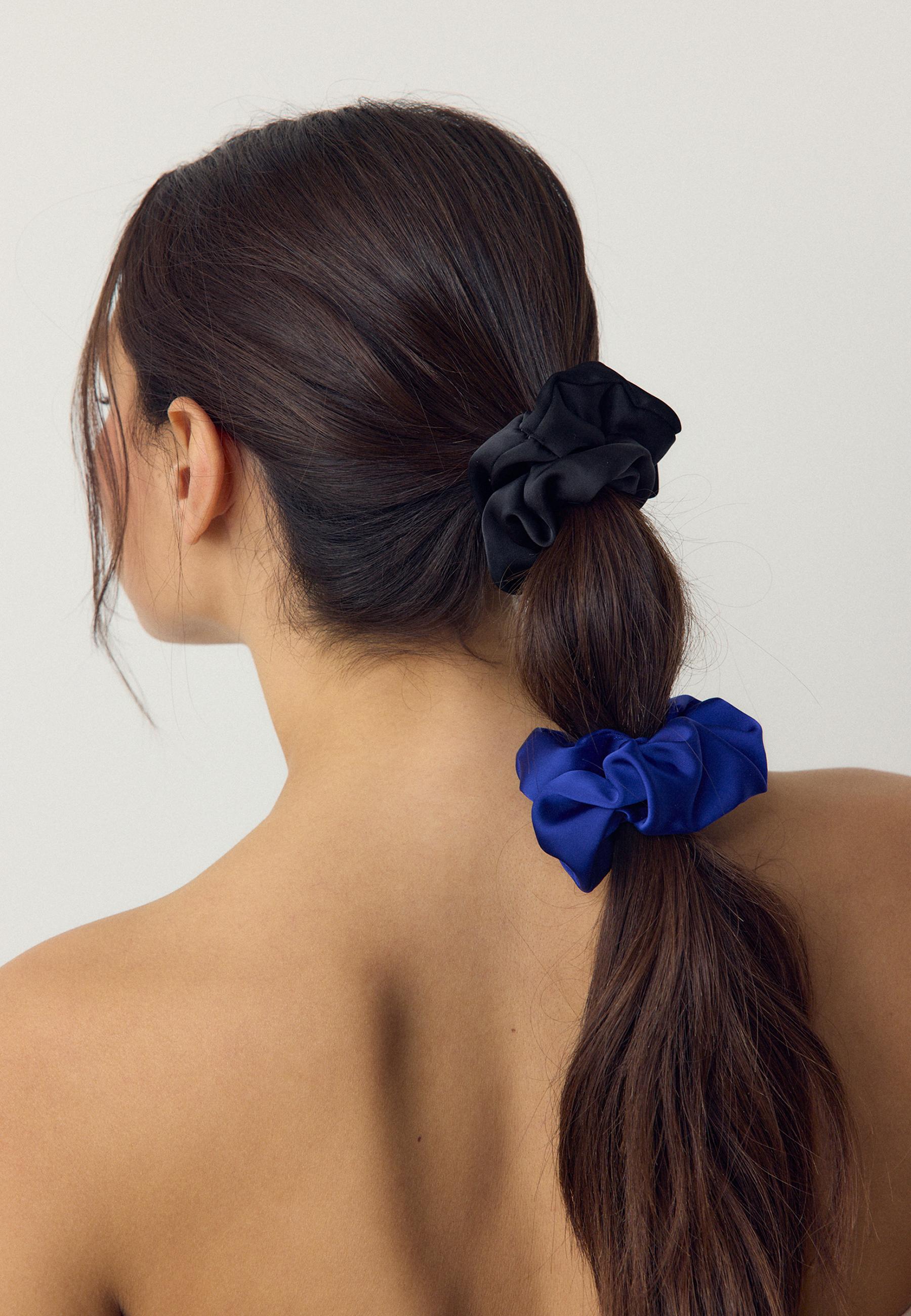 Set of 3 scrunchies — Electric blue