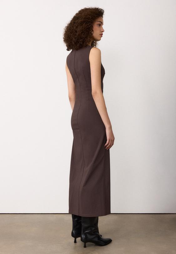 vestido midi bengalina sin mangas