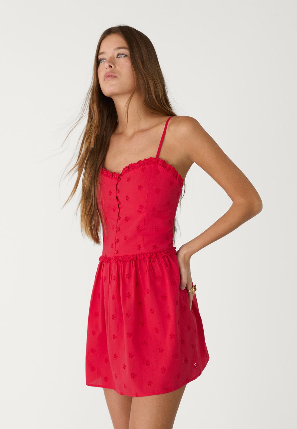 Vestido tirantes corto bordados