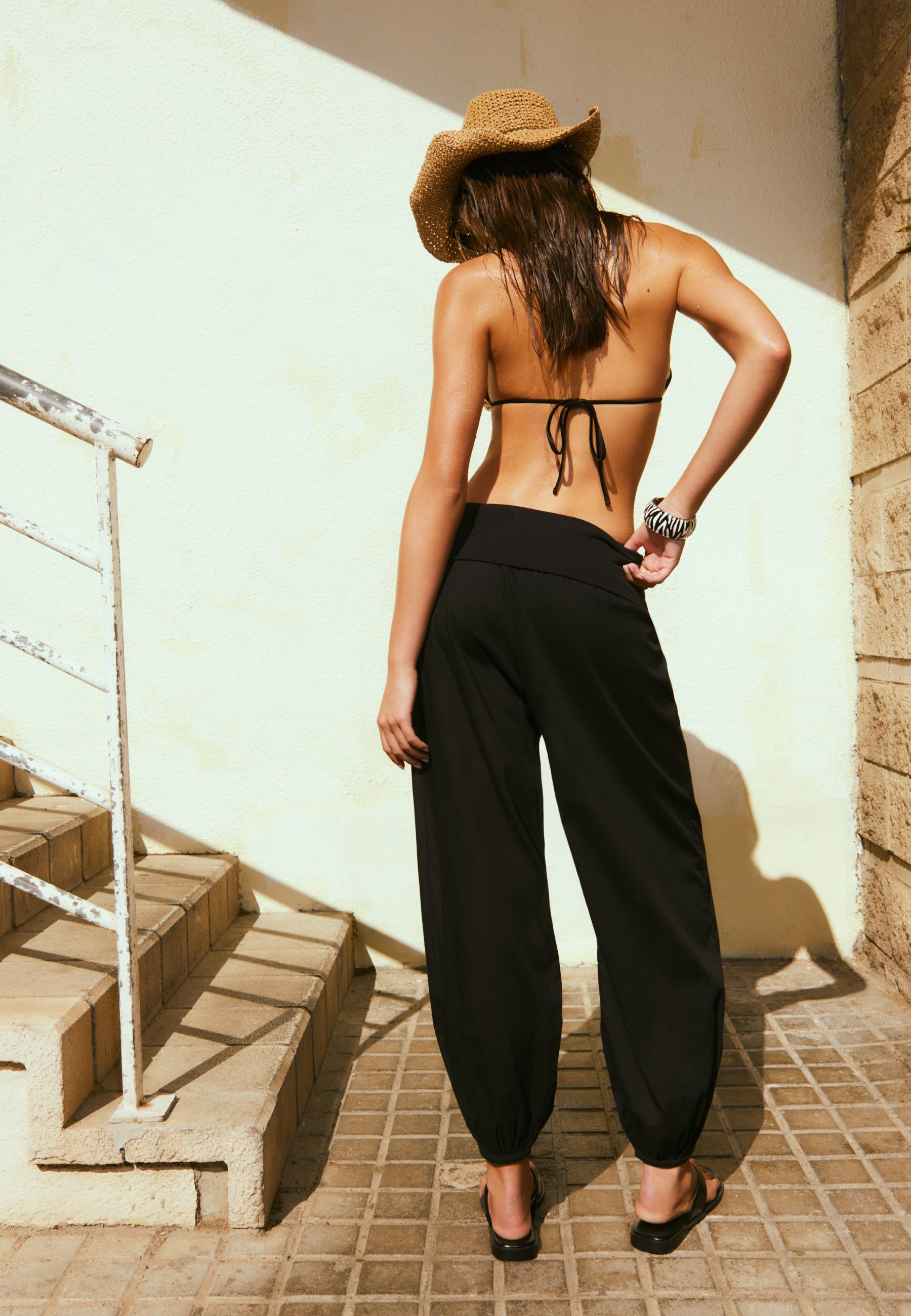 Balloon trousers with turn-down waist — Black
