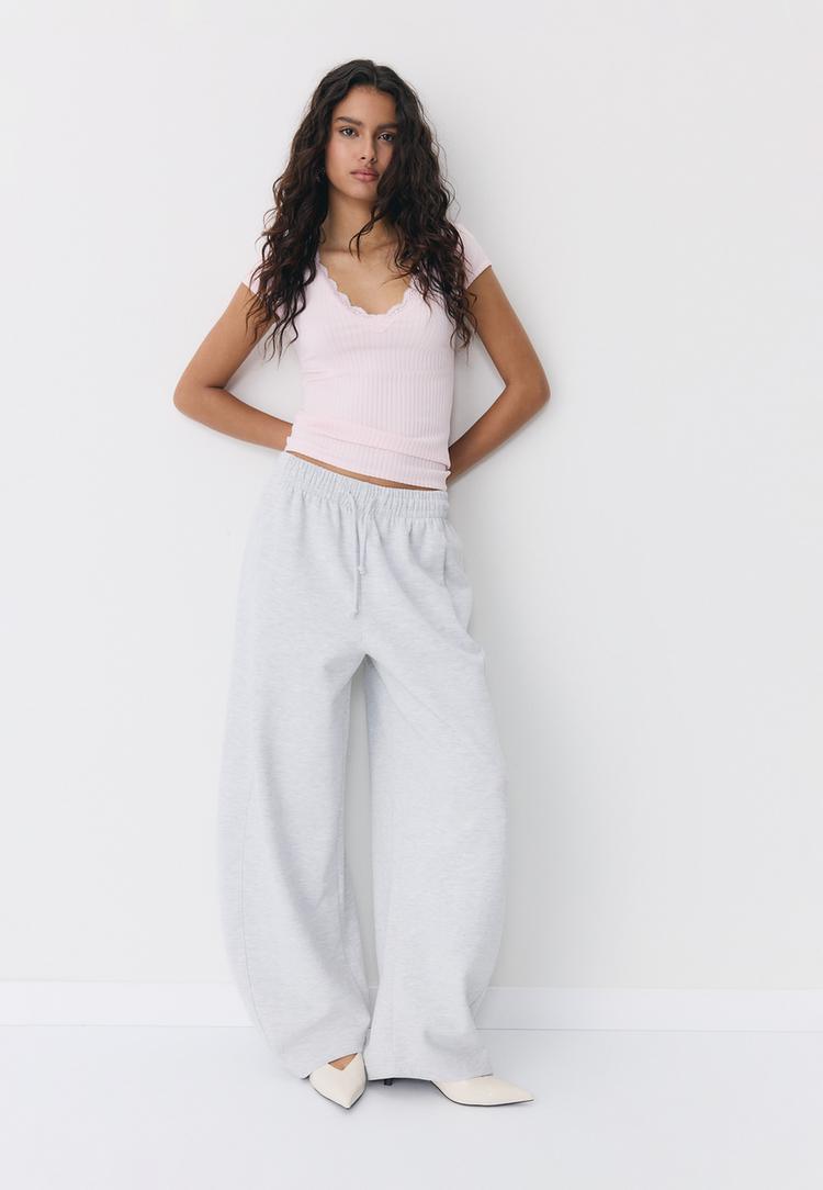 Stradivarius Tricou Cu Mânecă Scurtă, Decolteu În V Și Dantelă Roz Somon Xl