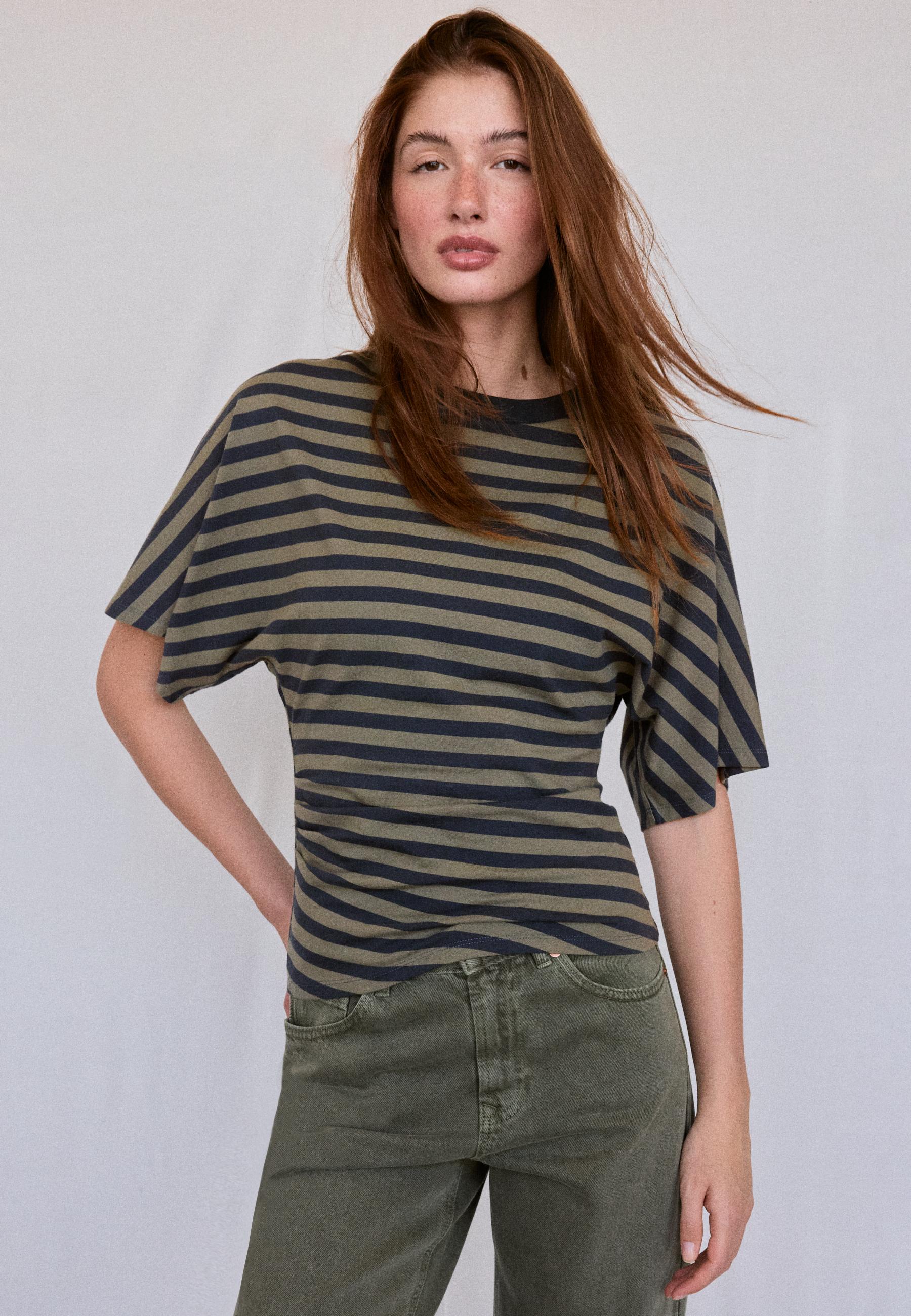 Stradivarius B08 Ριγέ Μπλούζα Με Κοντό Μανίκι Κιμονό Χακί L