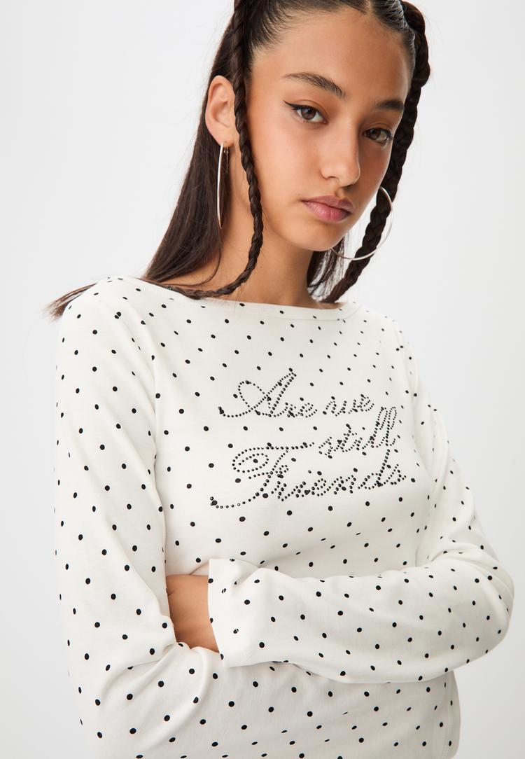 camiseta cuello barco posicional topos
